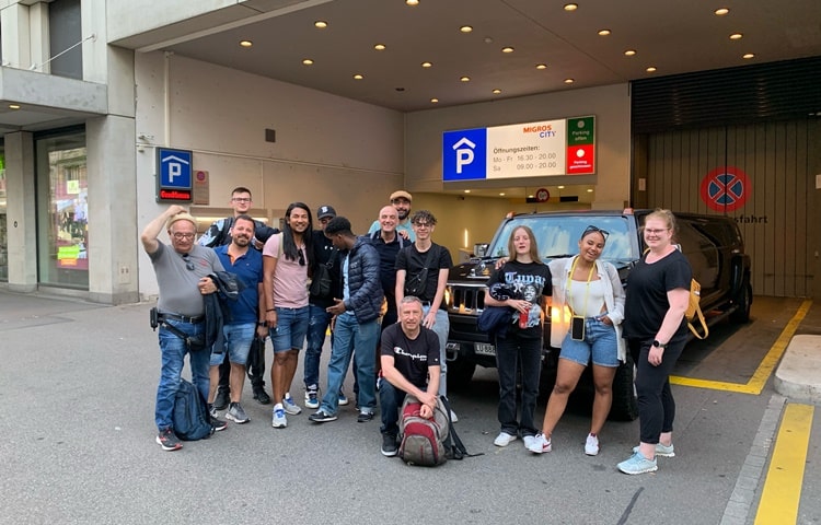 2-limousinen-von-spiez-nach-zuerich