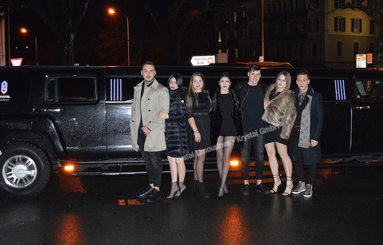 adrianas-hummer-limo-fahrt