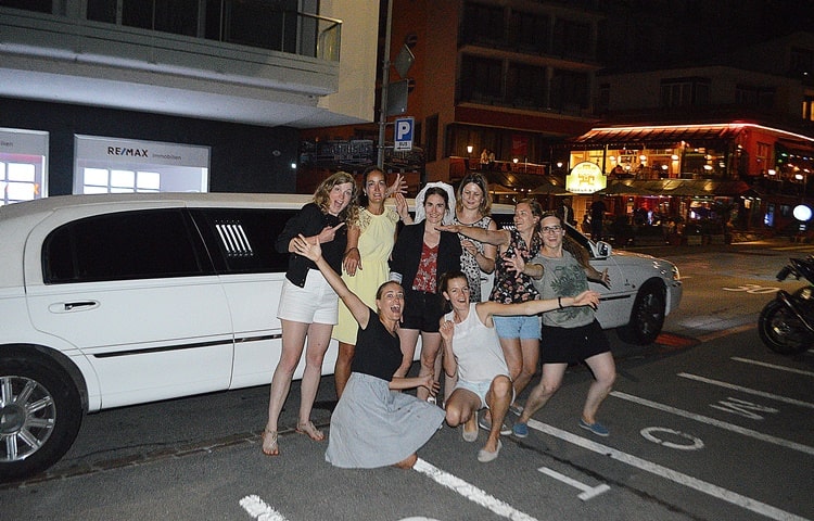 andreas-polterabend-limousine-hat-allen-gefallen