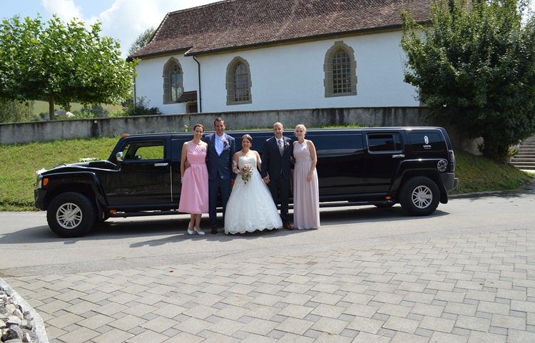 dana-und-stefans-hummer-hochzeit