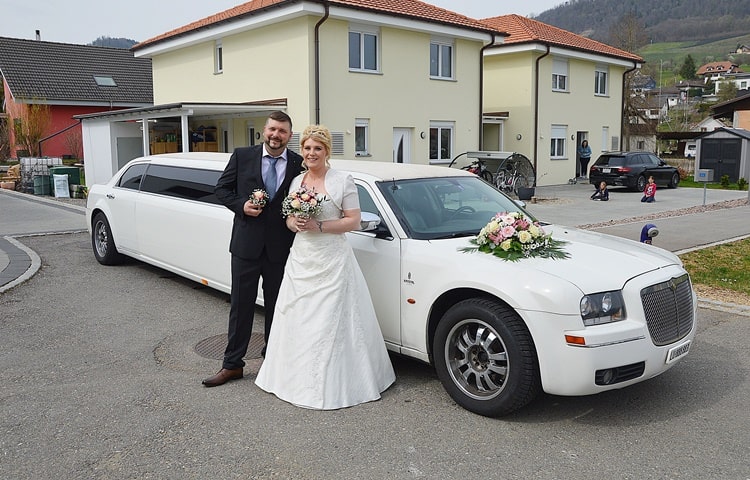 fabienne-und-steve-stretchlimo-zur-hochzeit