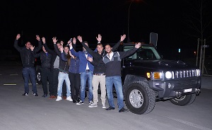 geburtstag-phillip-mit-hummer