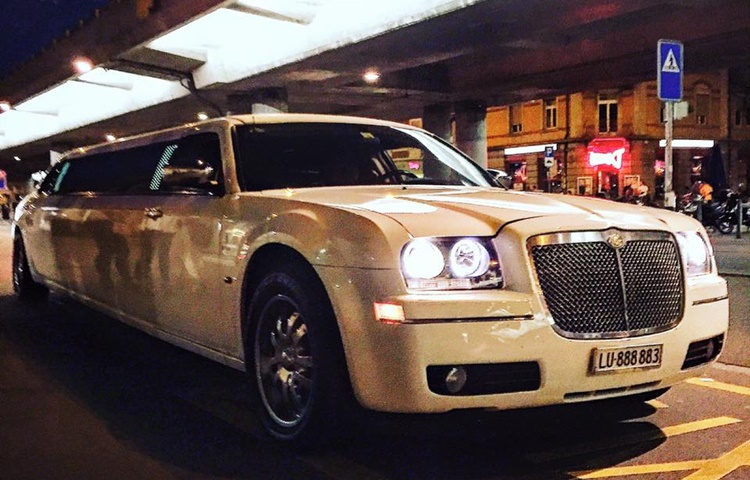 grosse-limousine-mieten