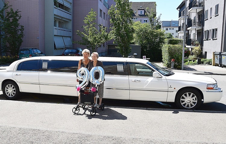 heidy-90-geburtstag-mit-stretchlimofahrt