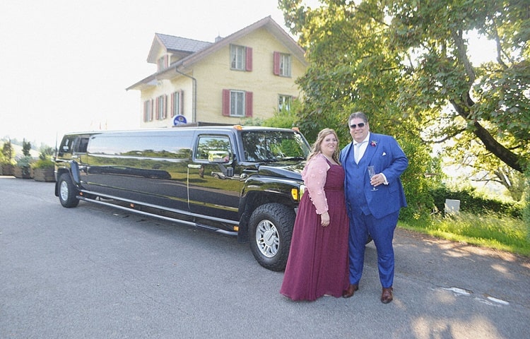 hochzeitstag-limousine-fuer-stephan-und-naemi