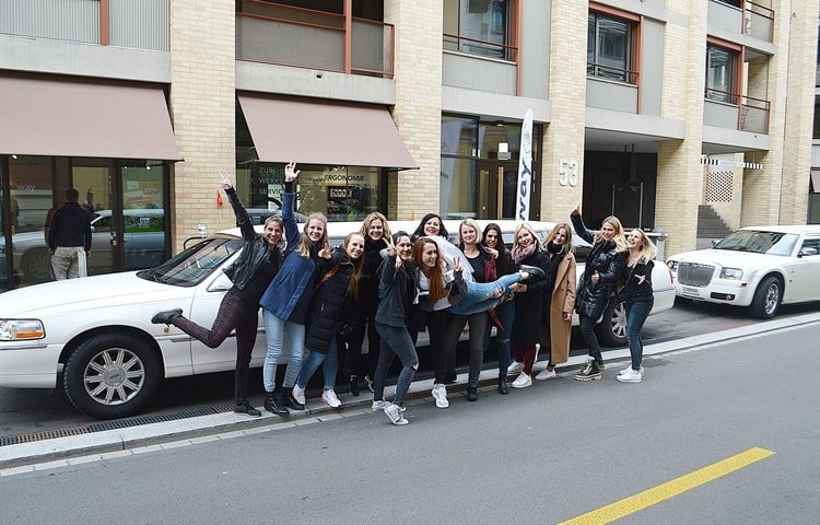 jasmin-poltertag-mit-der-hummer-limo