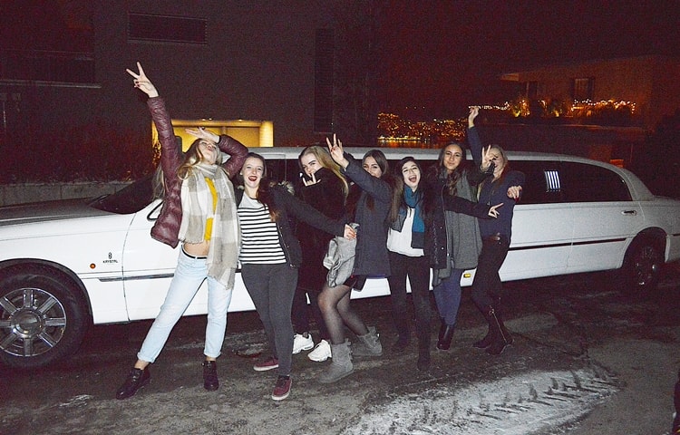 nailas-geburtstag-limousine-in-zh