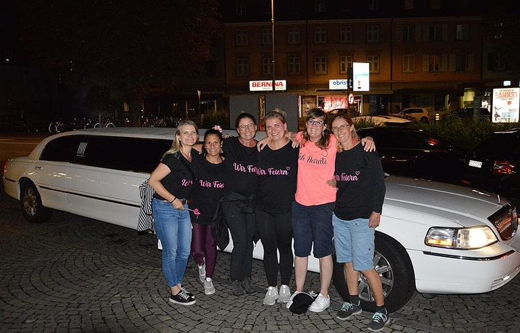 niggis-polterabend-limousine-riesige-freude