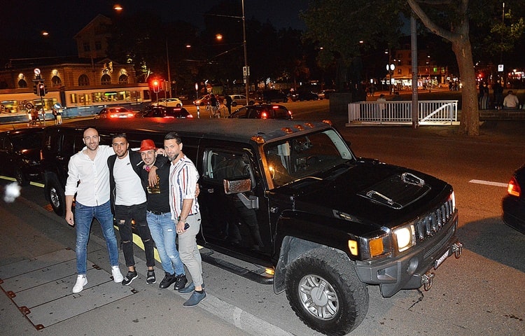 paolos-polter-hummer-limousine-service