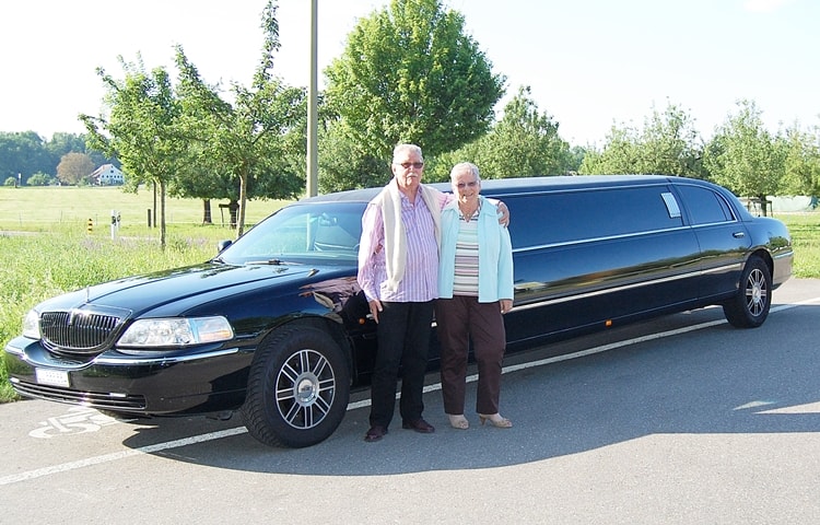 pauls-80-geburtstags-limousine-service