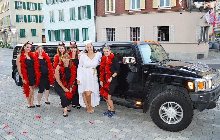 polterabendlimousine-nach-zuerich-fuer-zaira