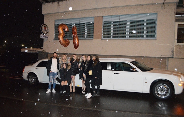 raphaelas-geburtstag-limousine-einfach-mega