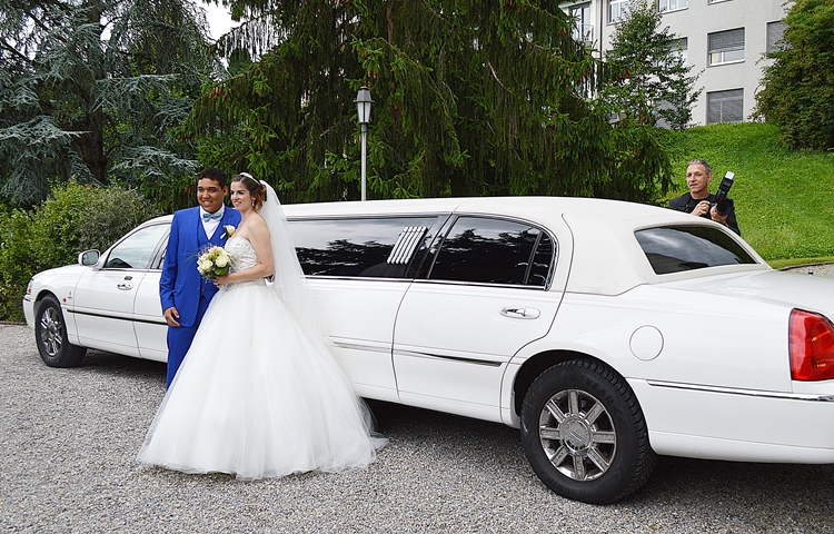 sabrina-und-patrick-werden-chauffiert