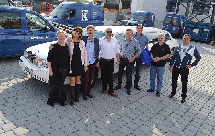 teamausflug-mit-stretchlimo-nach-zuerich-stadt