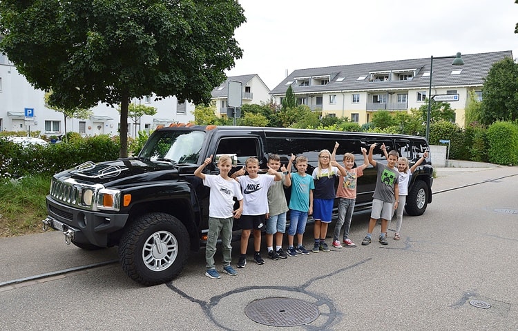 thiagos-hummer-limo-fahrt