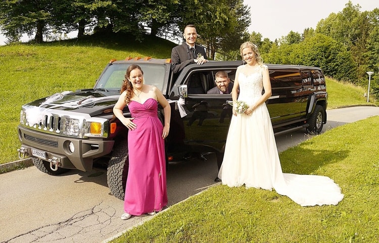 ursina-und-pascals-hummer-limousine